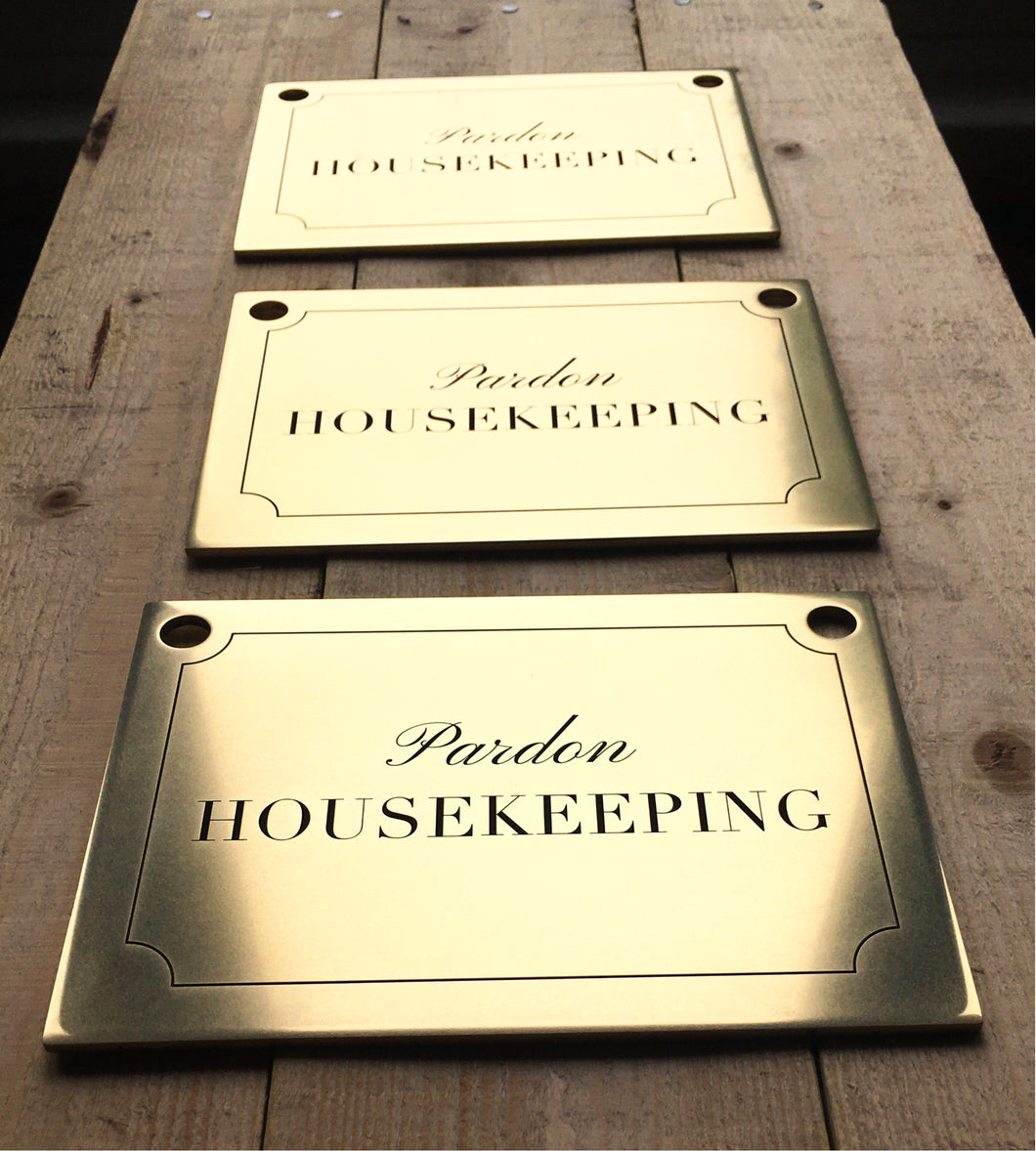 Polished brass text plaques and signs with custom engraved text and design - 3Dprintshed